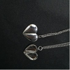 sublimation half heart  locket necklace pendant for women  necklaces pendants for hot transfer printing blank gifts 