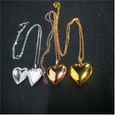 stainless steel 27MM-sublimation heart locket necklace pendant Both sides are smooth